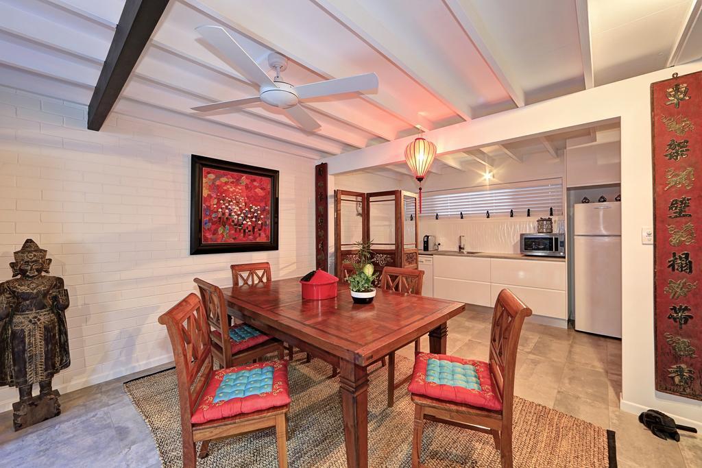 Zen Beach Retreat Hotel Bargara Buitenkant foto