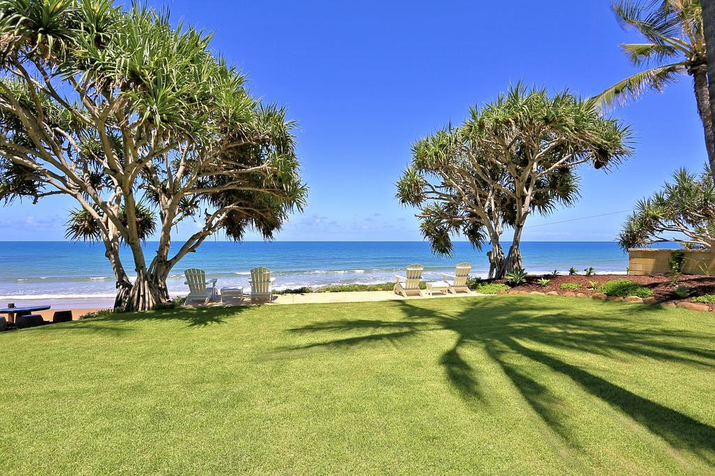 Zen Beach Retreat Hotel Bargara Buitenkant foto