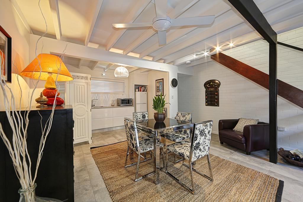 Zen Beach Retreat Hotel Bargara Buitenkant foto