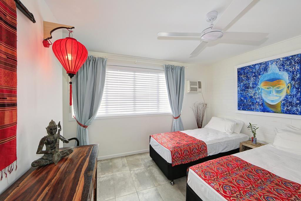 Zen Beach Retreat Hotel Bargara Buitenkant foto