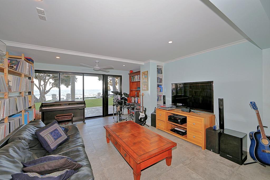 Zen Beach Retreat Hotel Bargara Buitenkant foto