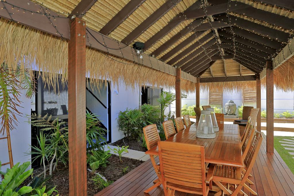 Zen Beach Retreat Hotel Bargara Buitenkant foto
