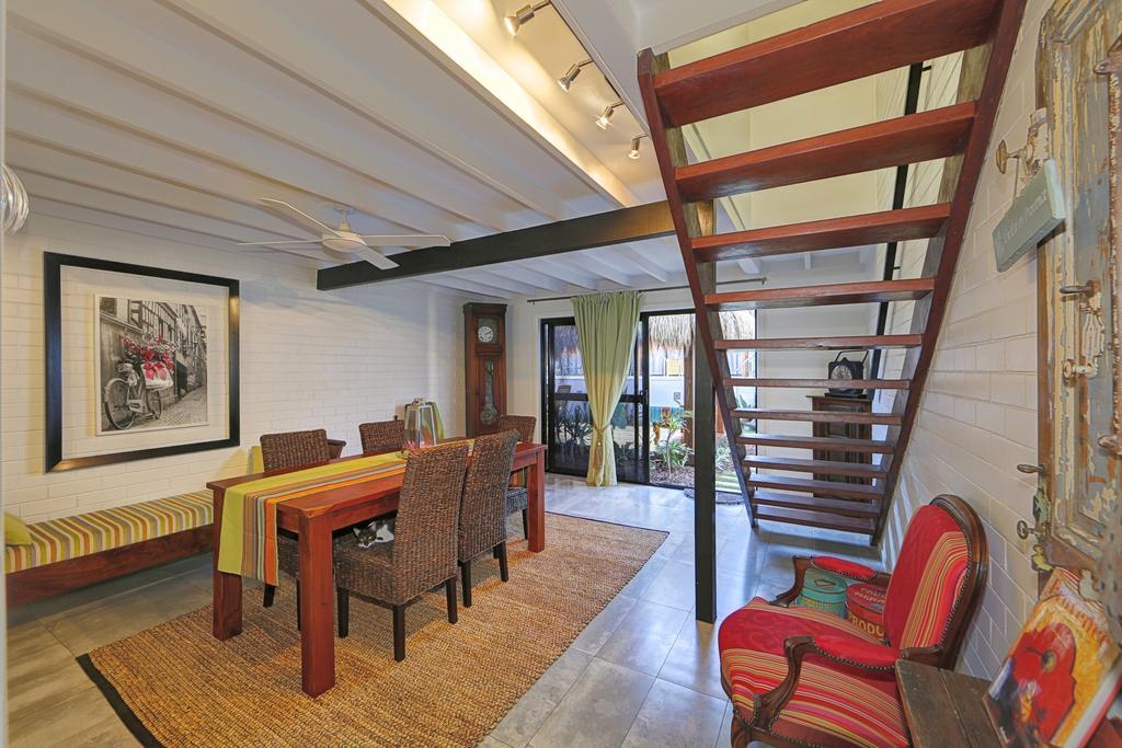 Zen Beach Retreat Hotel Bargara Buitenkant foto