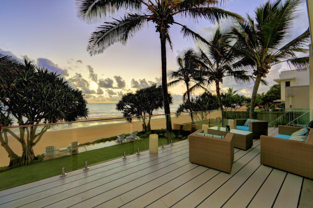 Zen Beach Retreat Hotel Bargara Buitenkant foto