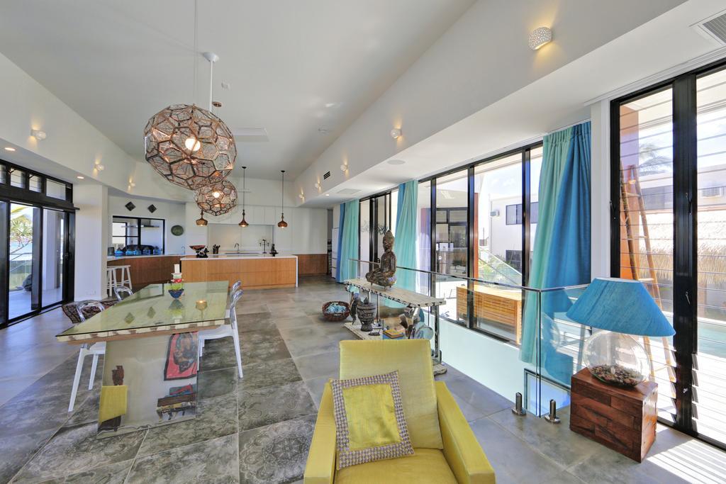 Zen Beach Retreat Hotel Bargara Buitenkant foto